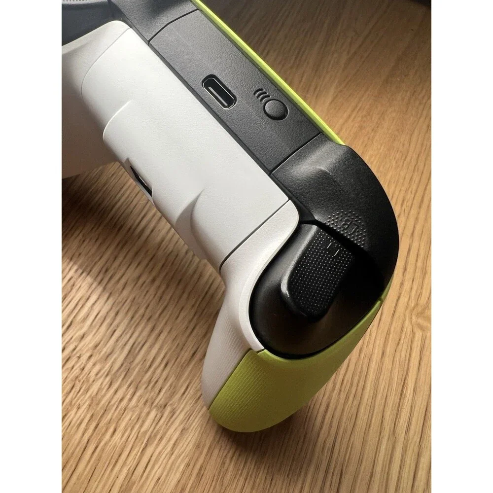 Microsoft Wireless Controller for Xbox Series X/S - Green Lime Untested